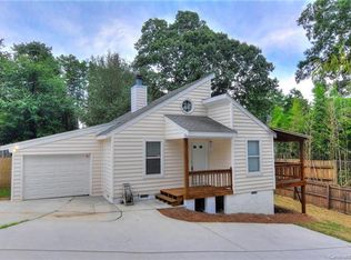 9100 Rice Mill Ln, Charlotte, NC 28227