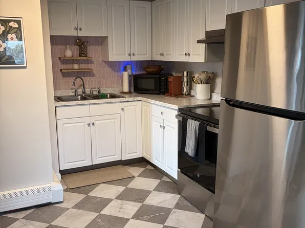 330 Main St, Biddeford, ME