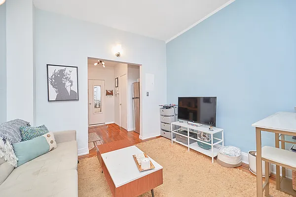 Rented by Living New York | media 4