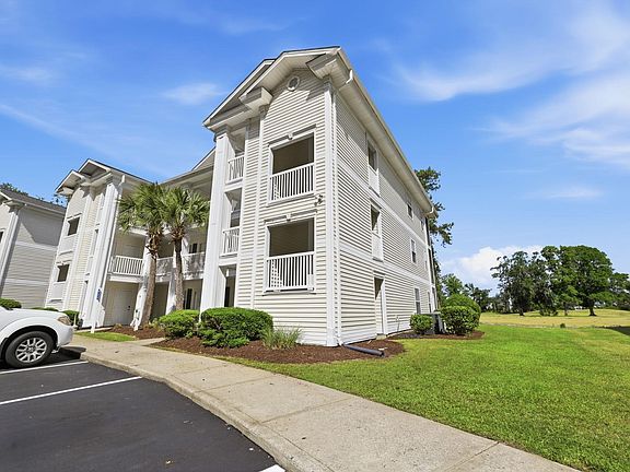 3rd image of 573 Blue River Ct. #8F