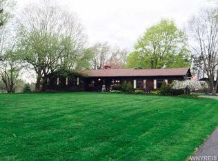 12450 Williston Rd, Alden, NY 14004