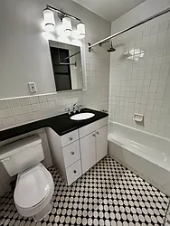 Rented by Salon Realty Corp