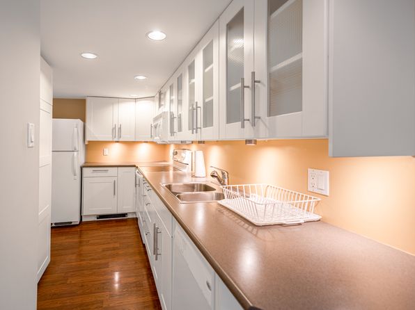 2 bedroom rental in Vancouver — photo 6