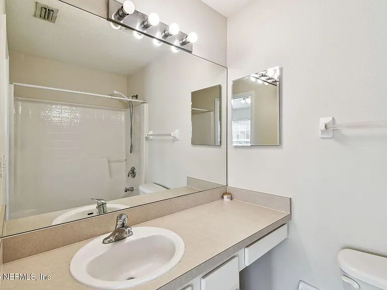 3542 Lone Tree Ln — Photo 25
