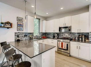 6542 34th Ave Sw, Seattle, WA 98126