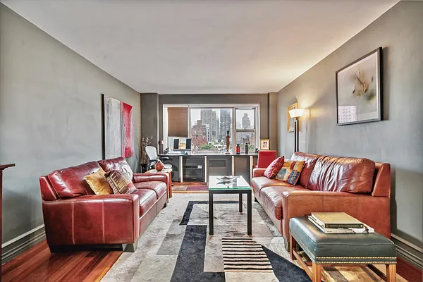 Sold by Owner | media 19