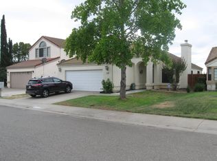 8722 Lemas Rd, Sacramento, CA 95828