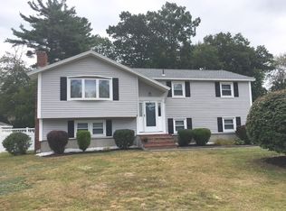 5 Appaloosa Rd, Salem, NH 03079