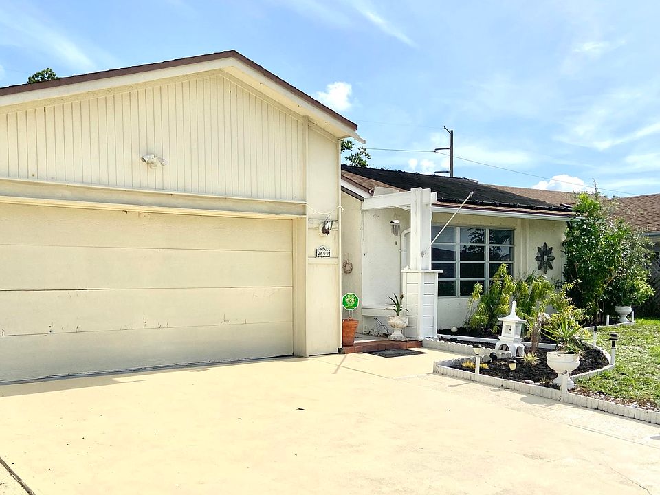 1st image of 2699 SW 10th Dr