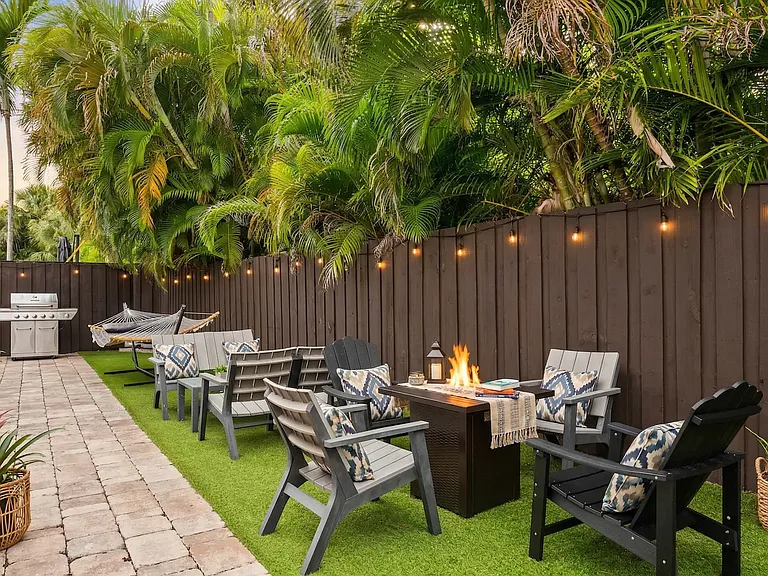 1217 Seabreeze Blvd — Photo 46