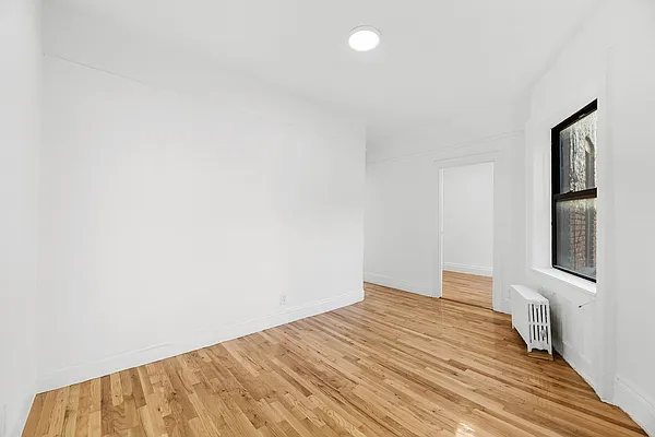 Rented by REAL New York | media 9