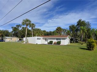 13768 River Forest Dr, Fort Myers, FL 33905