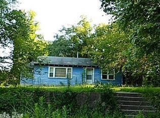 707 Morton St, Fordyce, AR 71742