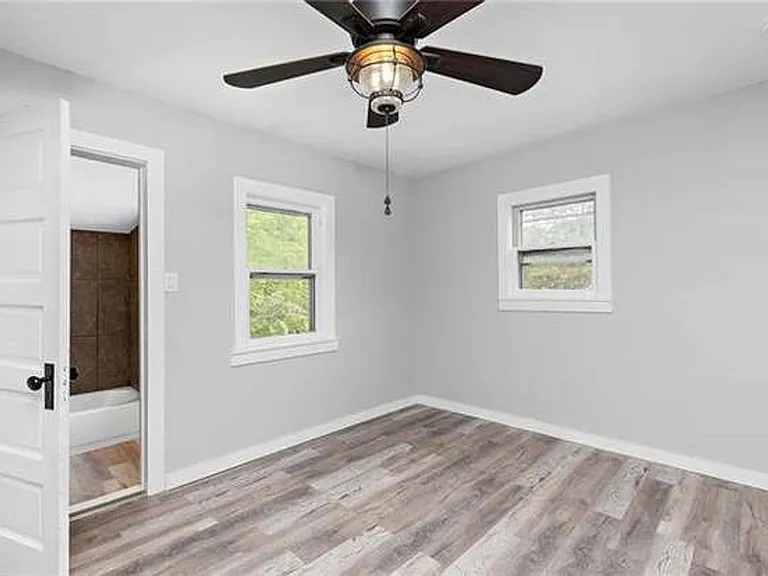 1106 N Osage St — Photo 14