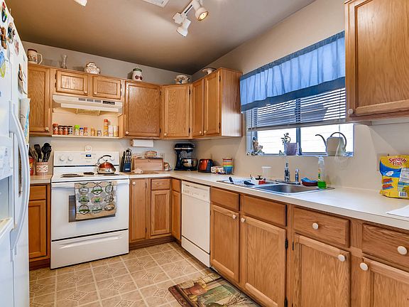 5th image of 6205 E COVINA Street