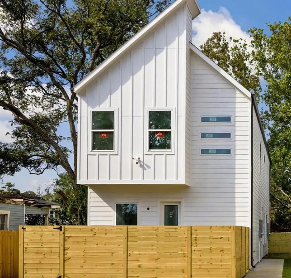 5527 Denmark Rd — Photo 2