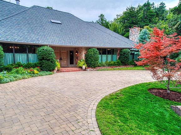 5th image of 4817 Oakdale Farm Rd