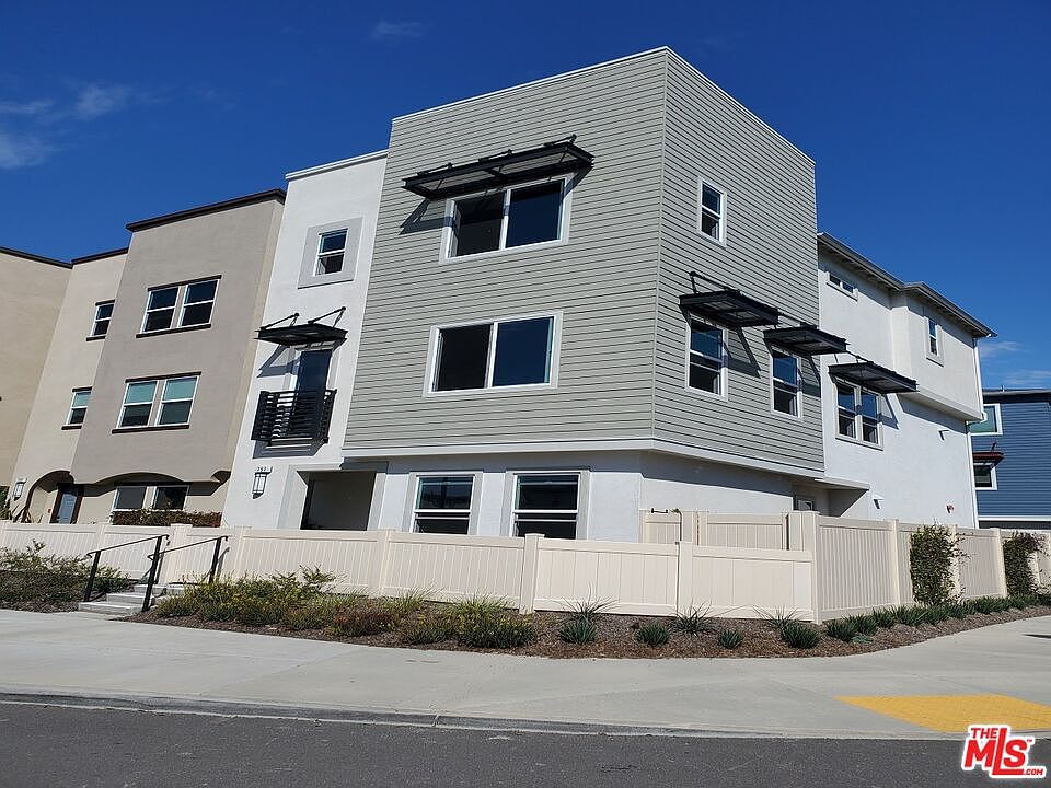 1st image of 757 Daniel Freeman Cir