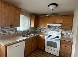 11111 NE 48th Cir #B, Vancouver, WA 98682