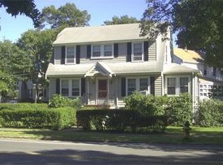 852 Furnace Brook Pkwy, Quincy, MA 02169