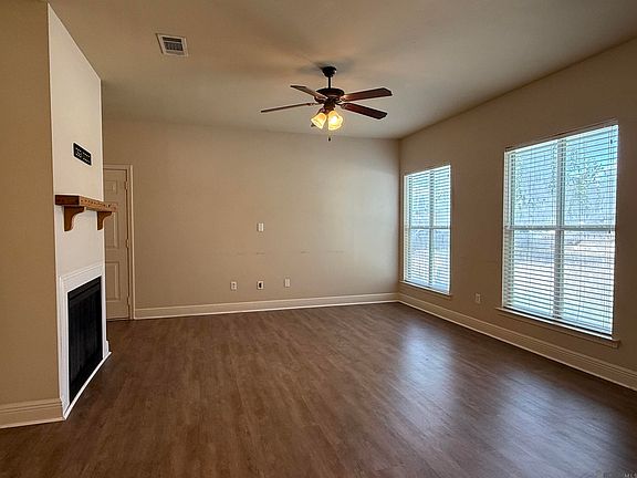 4th image of 5167 Etta St #9-B