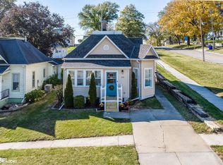 152 S Chestnut St, Avoca, IA 51521