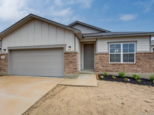 3505 Tripps Place, Seguin, TX 78155