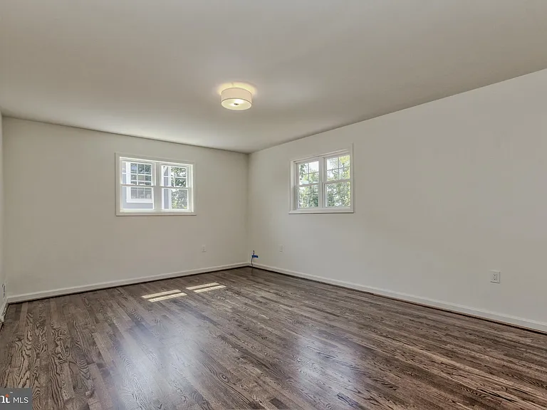 9902 Belhaven Rd — Photo 21