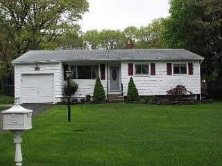 1st image of 637 Beaver Ln