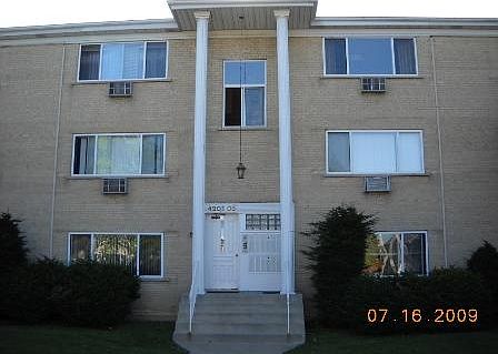 1st image of 4201 NW Kolze Ave #3B