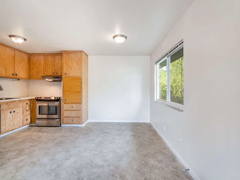 1624 Josephine St #1 — Photo 19