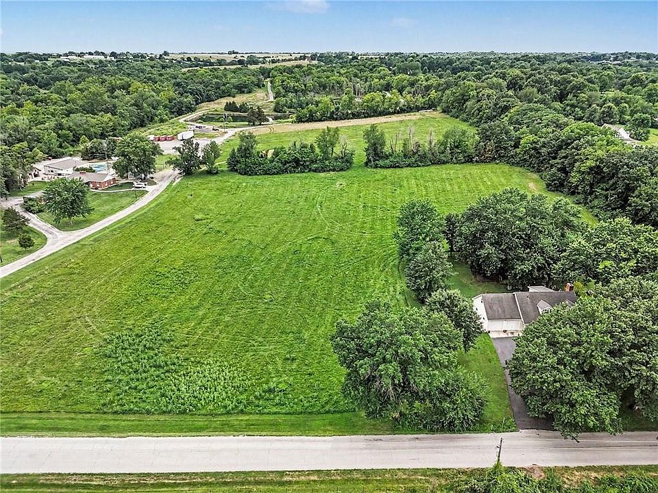 1st image of LOT 2 NE 120th St