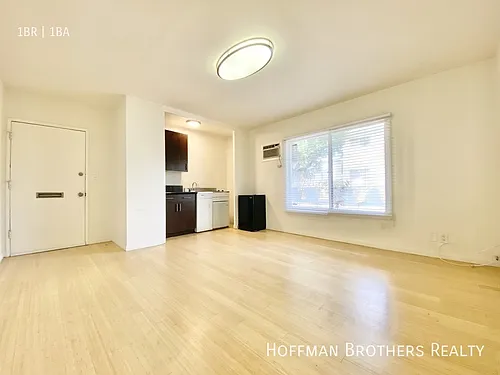 937 Cole Ave #8 Photo 1