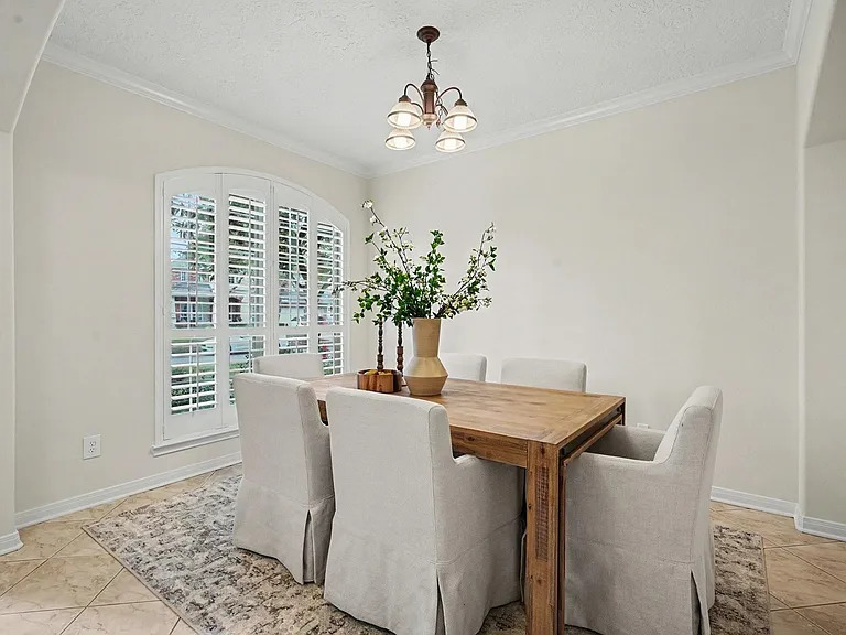 2742 Villa Pisa Ln — Photo 11