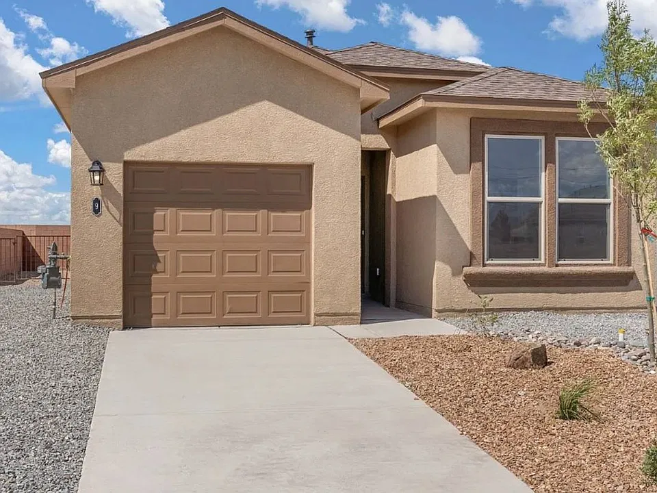 32 Camino Viejo