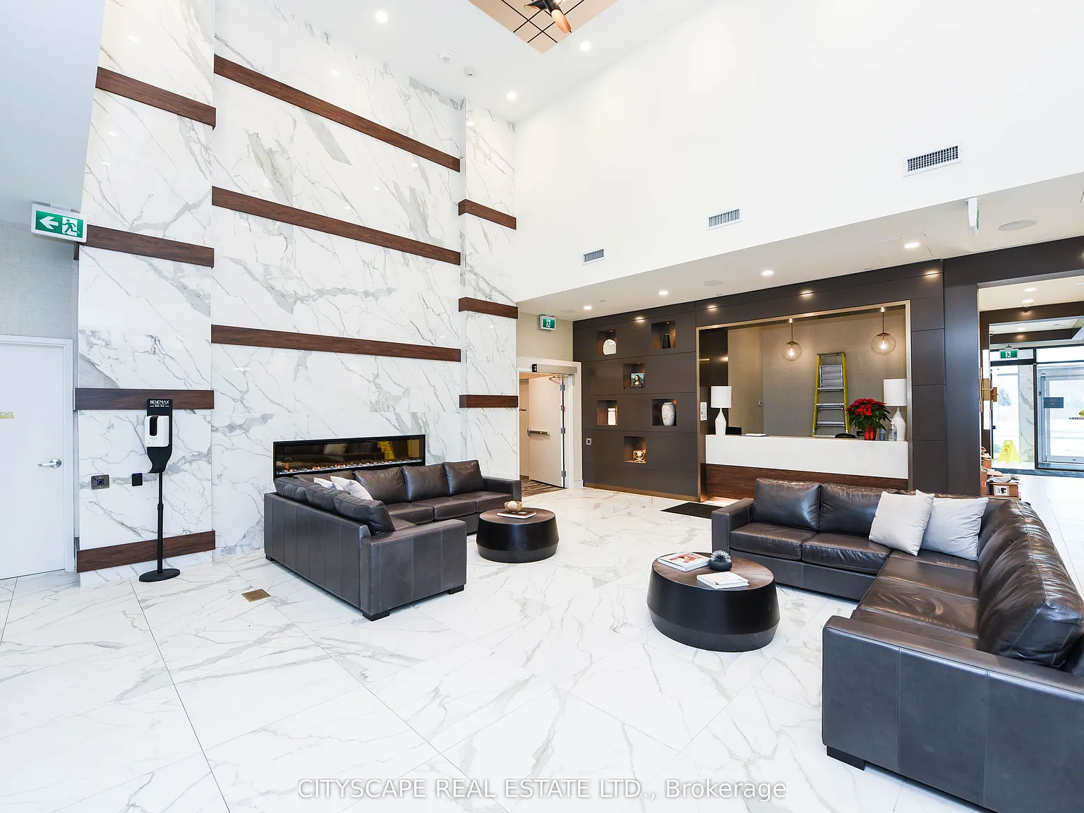 2 bed, $2,900 — Photo 3