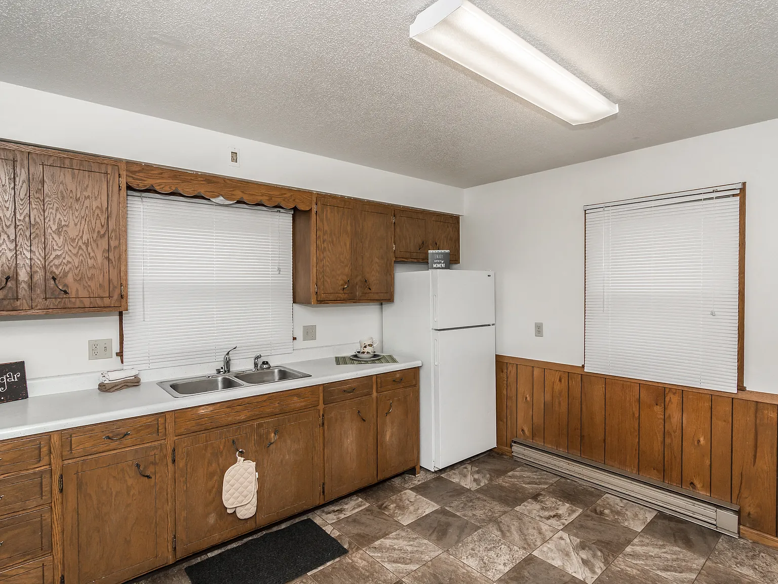 Valley Home Duplexes — Photo 4