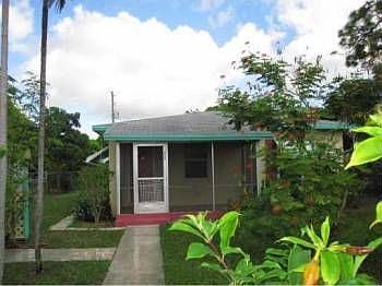 1st image of 229 Hibiscus Ave