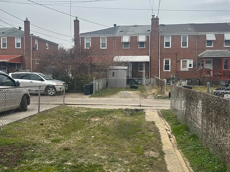 784X Saint Gregory Dr — Photo 15