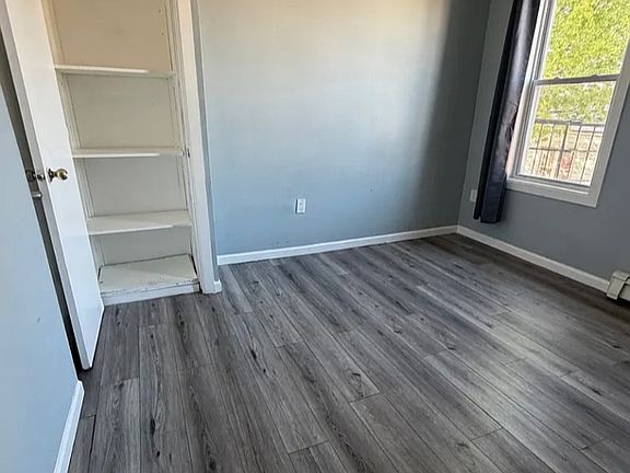 3rd image of 486 Mercer St #3L