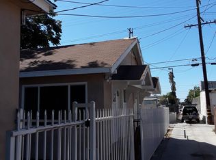 2445 Elm Ave, Long Beach, CA 90806