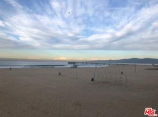 6 Eastwind St APT 220, Marina Del Rey, CA 90292