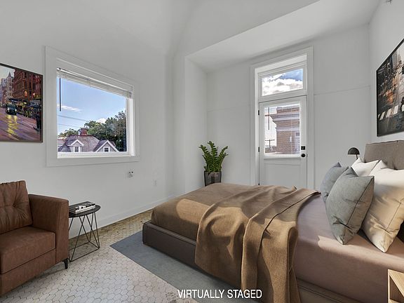 3rd image of 1503 Grace St #306