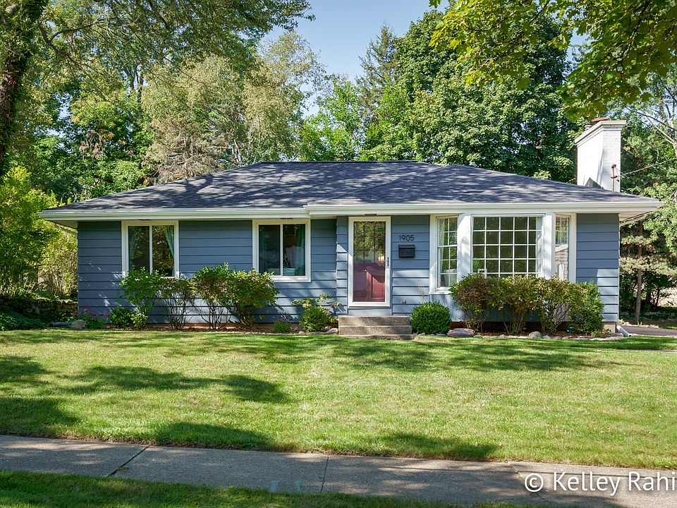 1st image of 1905 Newton Ave SE
