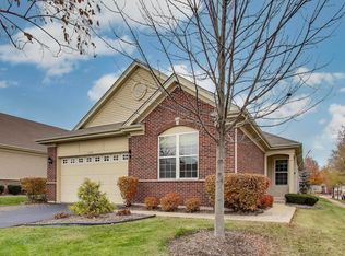1129 Drury Ln, Aurora, IL 60502