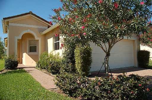 1st image of 256 SW Manatee Springs Way
