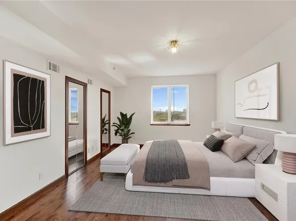 842 Ocean Parkway image 4 of 15