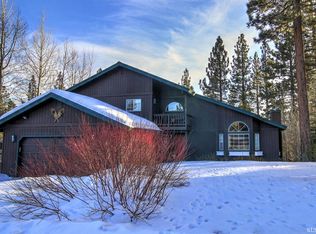 1113 Coyote Ridge Cir, South Lake Tahoe, CA 96150