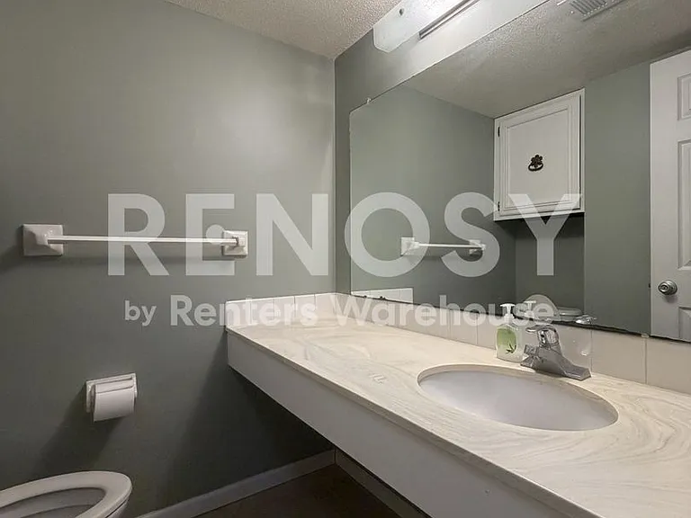4648 Cedar Lake Rd S #1 — Photo 8