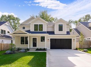 5003 W 71st Ter, Prairie Village, KS 66208